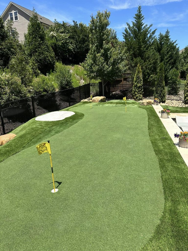 Backyard putting green