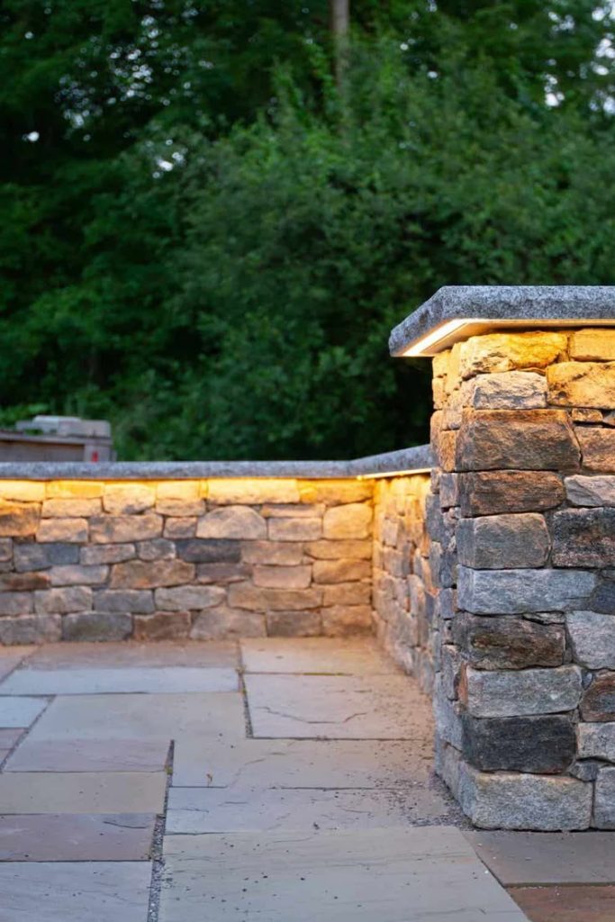 retaining wall around patio