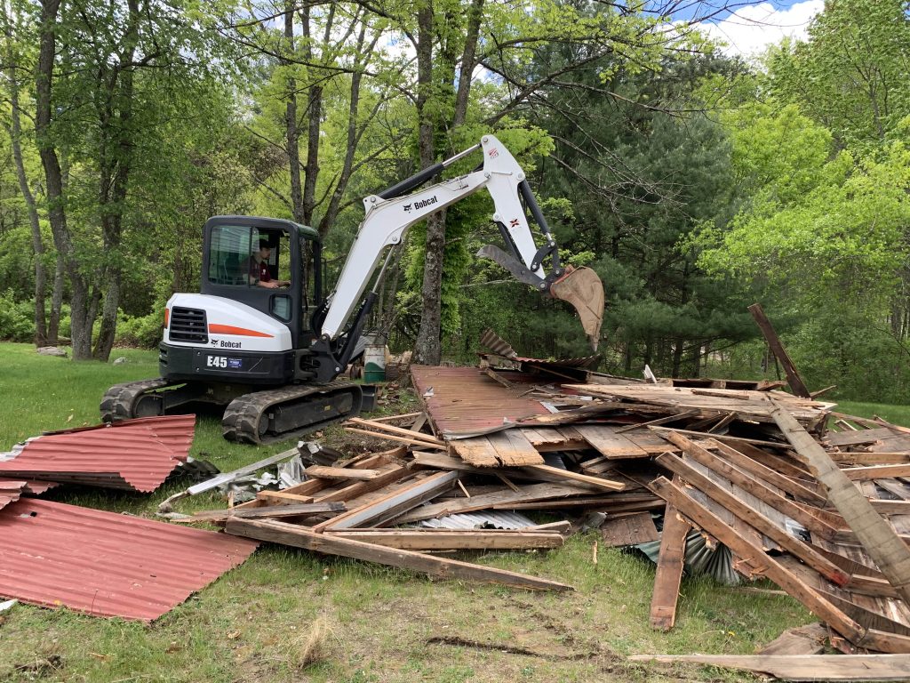 shed demolition for new landscaping